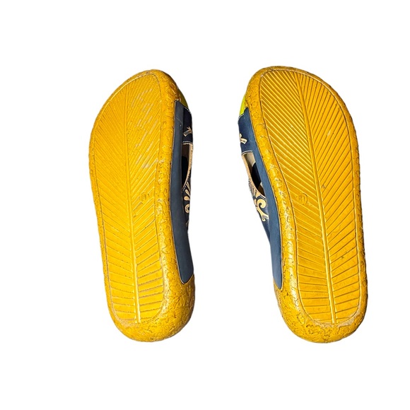 UNIQUE CLOG SANDALS - Picture 4 of 4